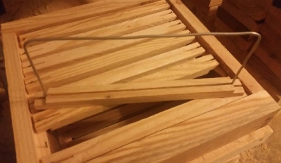 delon_frame_mitchell1.jpg (57050 bytes)